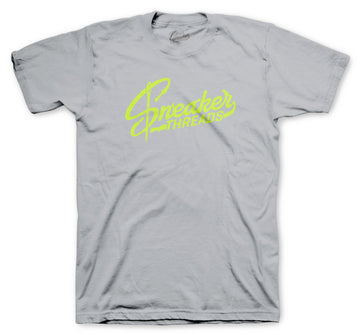 Jordan 4 Neon Volt Sneaker collection has matching perfectly with guys t shirts.