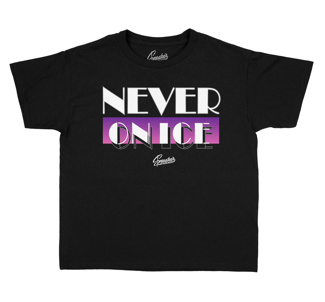 Kids Jordan 13 court purple sneaker tees match Court purple shoes