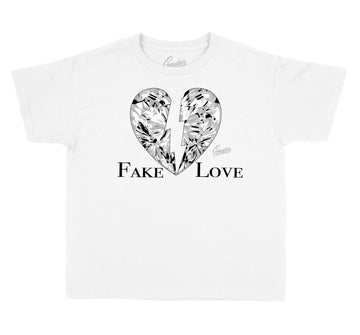 Kids tee to match jordan 1 silver toe sneaker collection