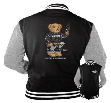 black cat Jordan 4 sneakers have matching jackets