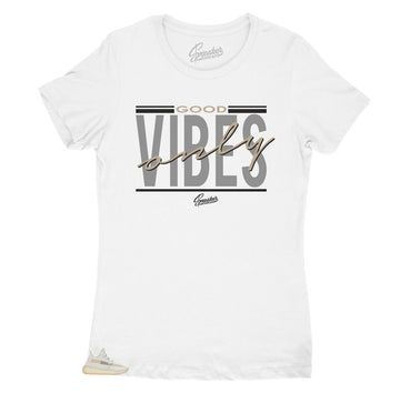 Woman Yeezy Lundmark 350 shirt collection