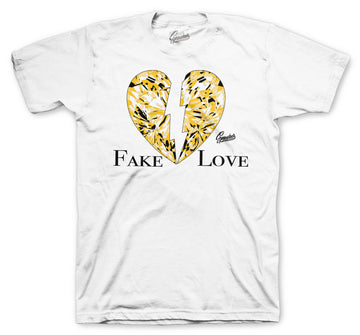 Mens tee clothing matching with yeezy 350 light shoe collection