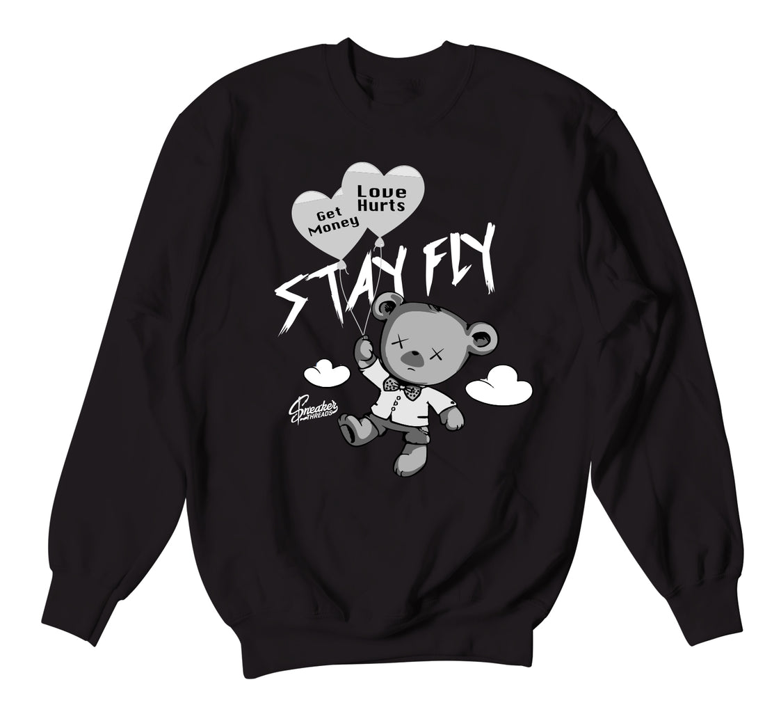 Sweatshirt collection has matching air max 90 chrome metallic collection